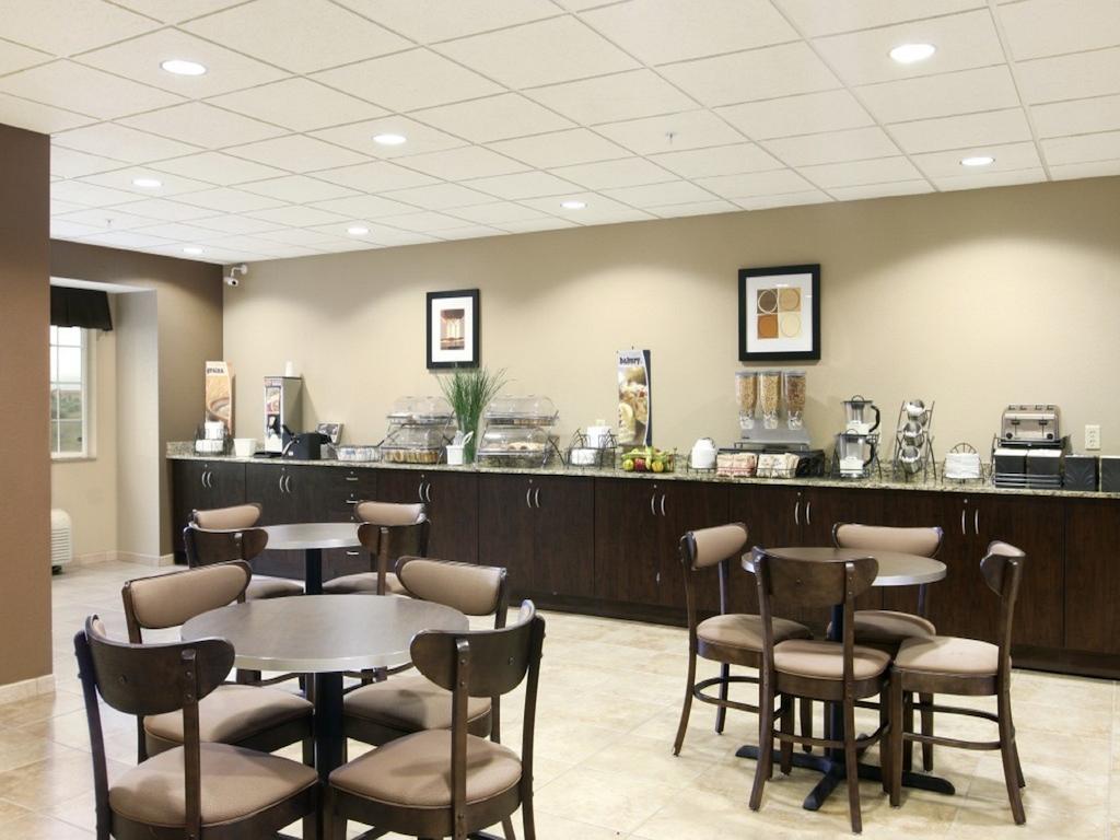 Microtel Inn & Suites Mansfield Pa Restoran fotoğraf
